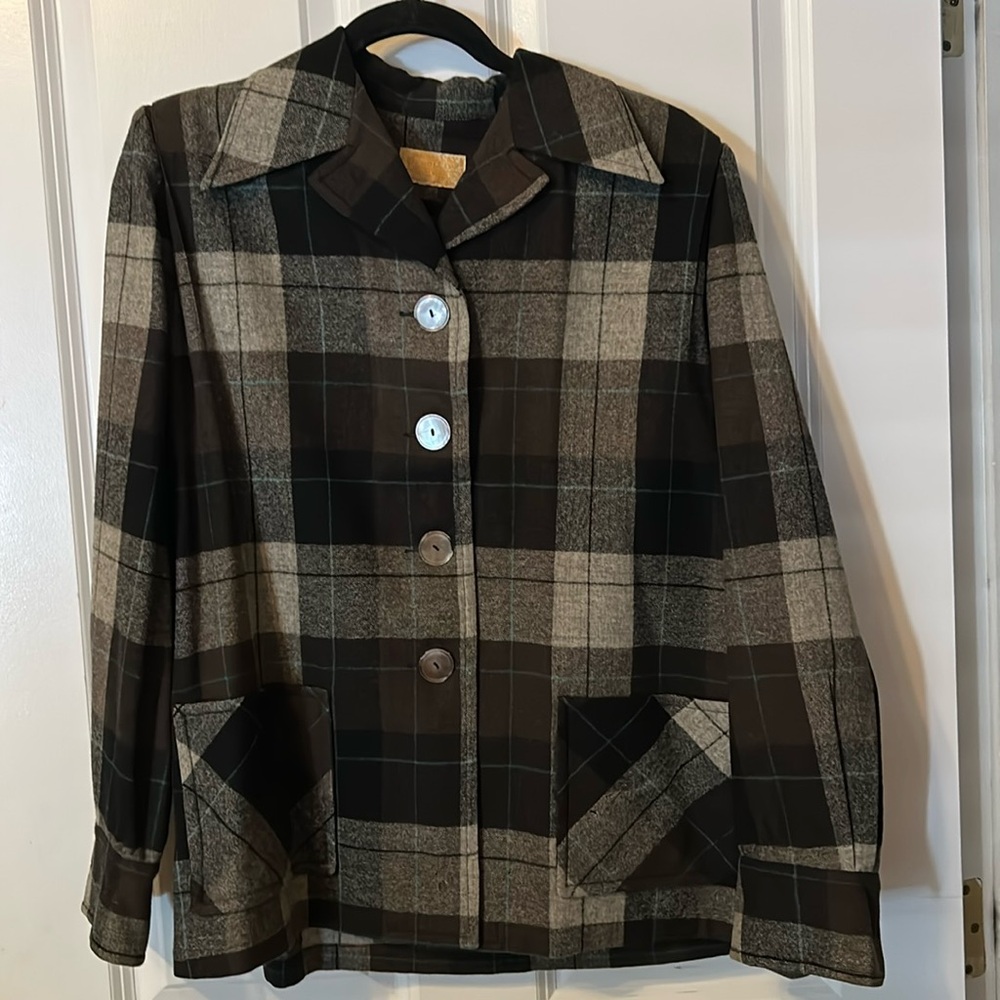 Classic Pendleton. 100% Virgin Wool - image 1